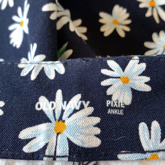 ON pixie pant - Picture 6 of 10